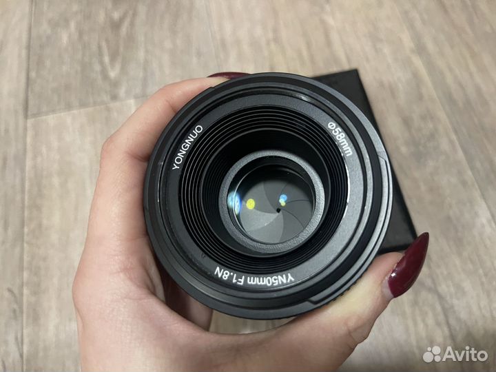 Объектив yongnuo 50mm f1.8 nikon