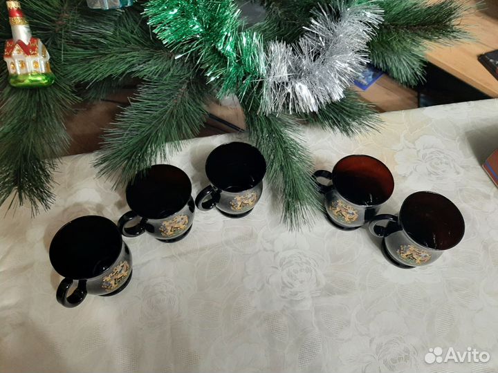 Стеклянные чашки для кофе и чая