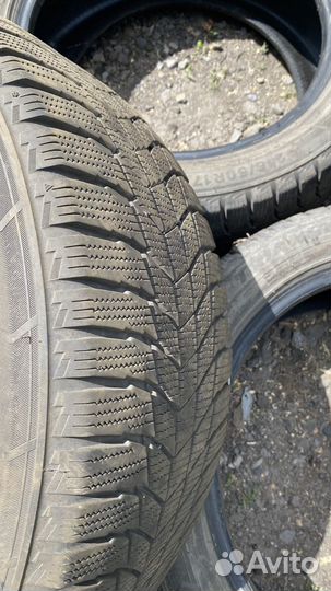 Triangle Trin PL02 215/50 R17 95R