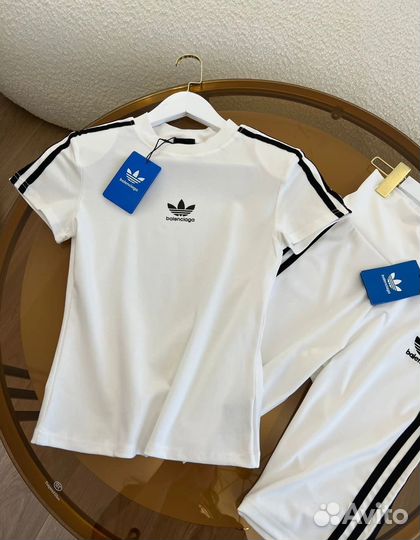 Футболка Balenciaga / новая