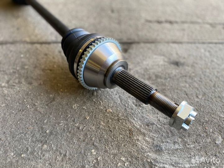 Привод передний правый Ford Transit 5-И ступка 2.2