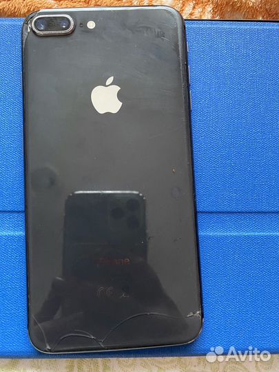 iPhone 8 Plus, 64 ГБ