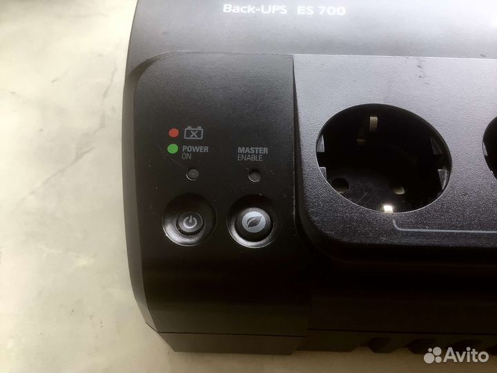 APC Back-UPS BE700G-RS