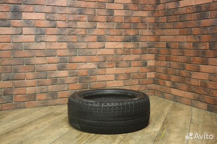 Bridgestone Blizzak Revo GZ 215/50 R17