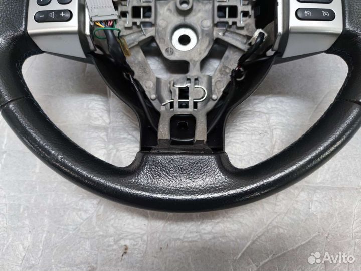Руль на Nissan
