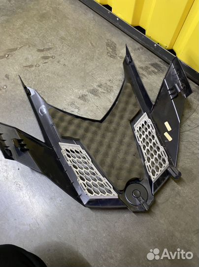 Капот от снегохода BRP SKI DOO