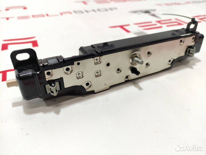 Антенна WI-FI Tesla Model 3 2020 1585601-00-C