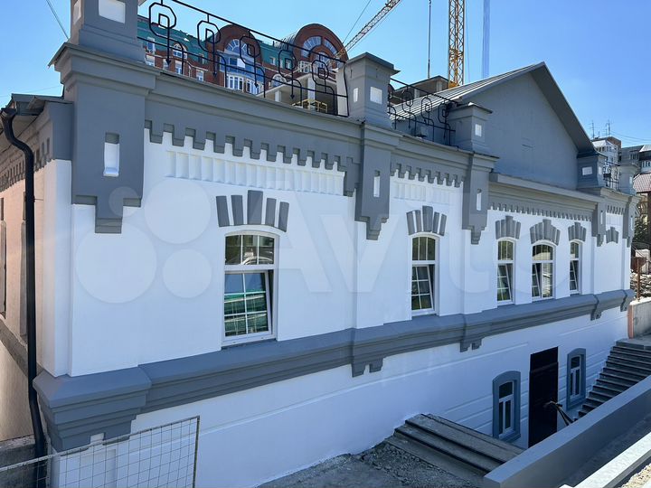 Здание, 731 м²