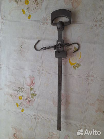Продаю старинные весы