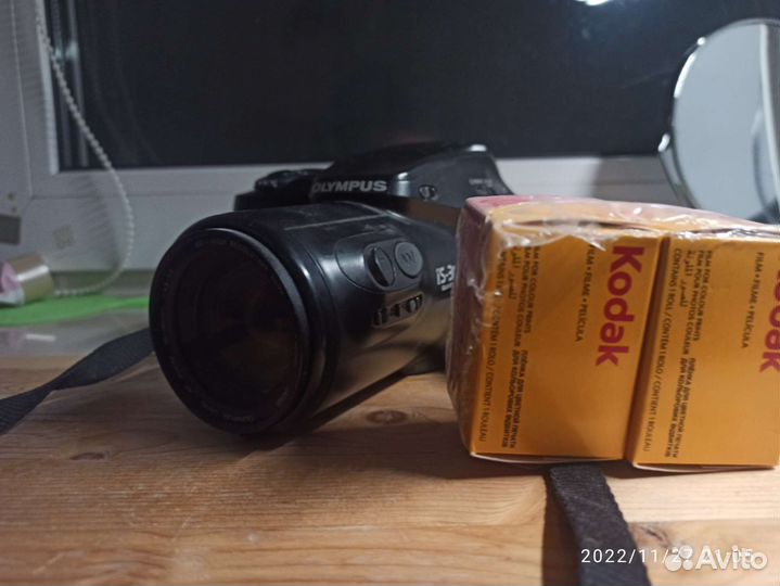 Olympus is 3000, зеркальный, аналоговый