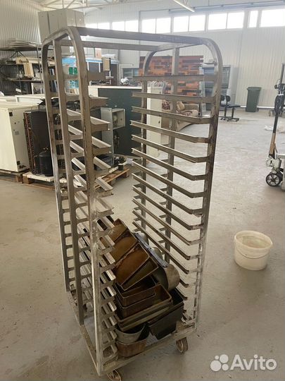 Тележка шпилька для подносов и хлеба