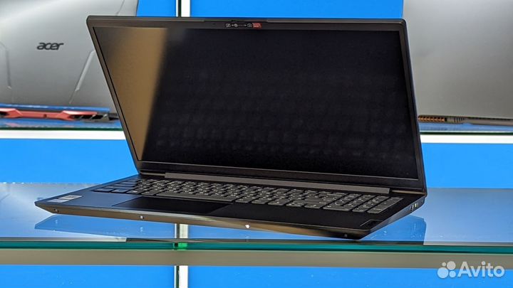 Ноутбук для дома и офиса Lenovo V15