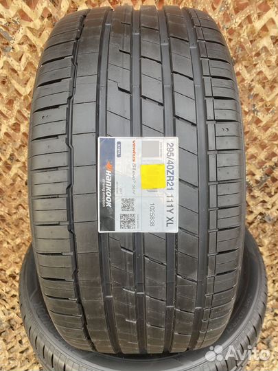 Hankook Ventus S1 Evo3 SUV K127A 295/40 R21 111Y