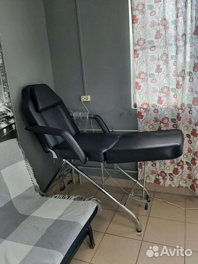 Косметологическое кресло