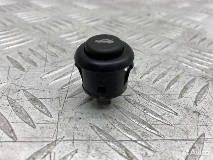 Б/У кнопка открытия крышки багажника Datsun On-Do