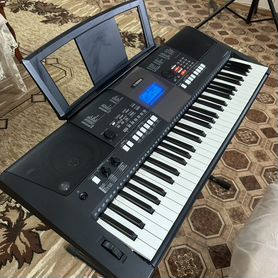 Синтезатор yamaha psr е423 новый