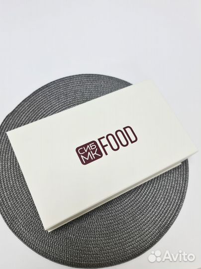 Корпоративные подарки на 23 февраля 8 марта