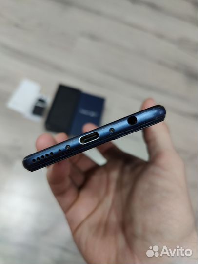 HONOR View 10, 6/128 ГБ