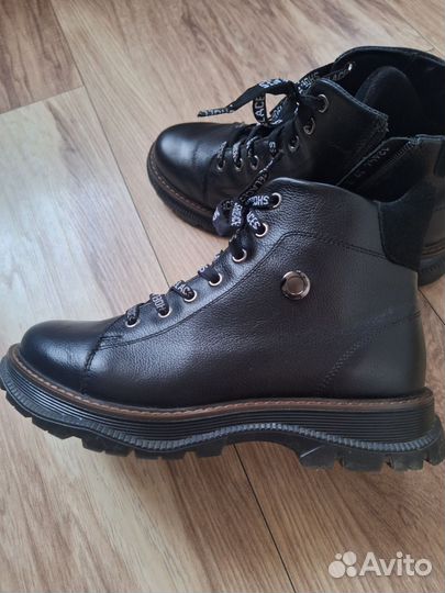 Ботинки женнские на весну натуральная кожа