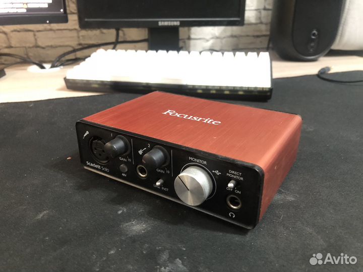 Внешняя звуковая карта Focusrite Scarlett Solo 2nd