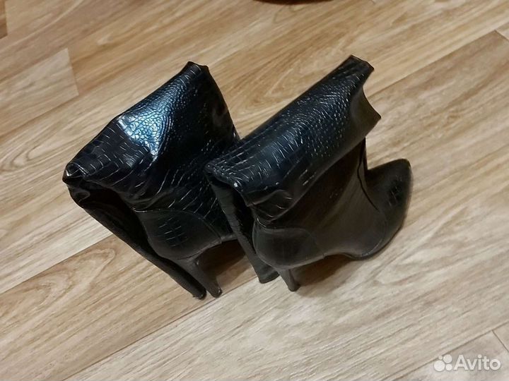 Сапоги демисезонные 36 размер