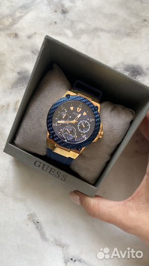 Наручные часы Guess W1094L2