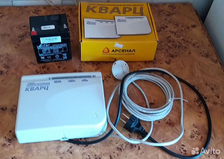 Новый прибор приемно-контрольный охранный Кварц +а