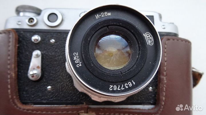 Советский фотоаппарат фэд-2