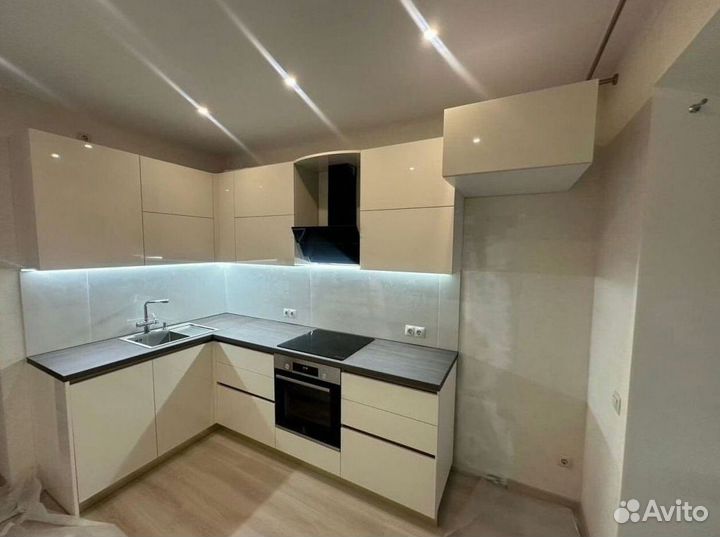 Кухонный гарнитур на заказ в рассрочку