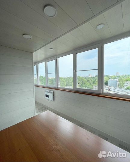 Остекление балконов. Обшивка балконов