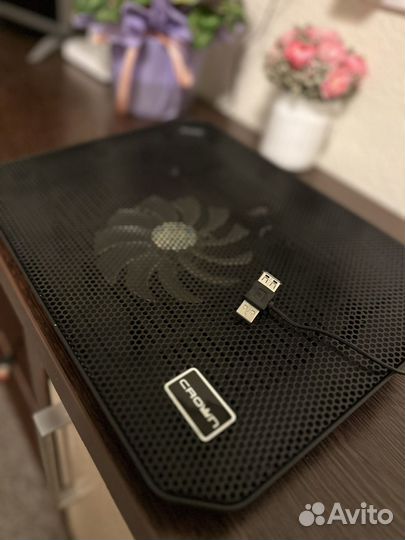 Подставка с охлаждением для ноутбука