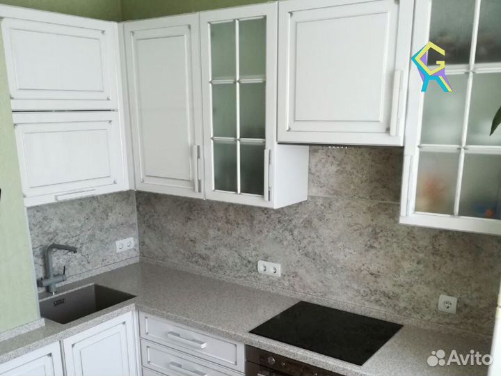 Кухонные гарнитуры, нестандартная кухня на заказ