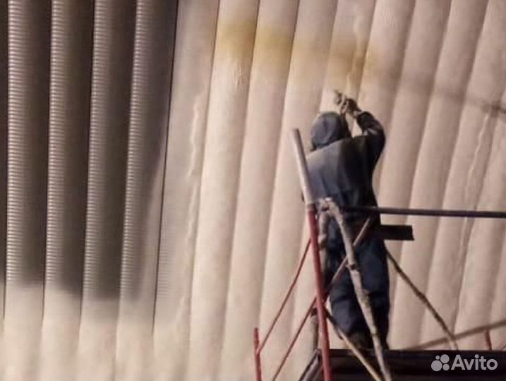 Утепление труб напылением пенополиуретана