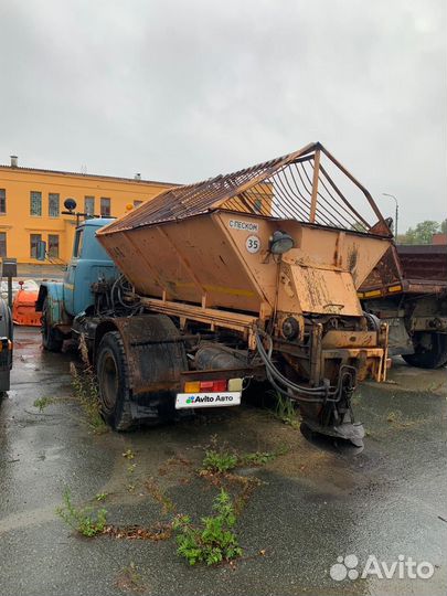 Кдм пескоразбрасыватель, снегоочиститель