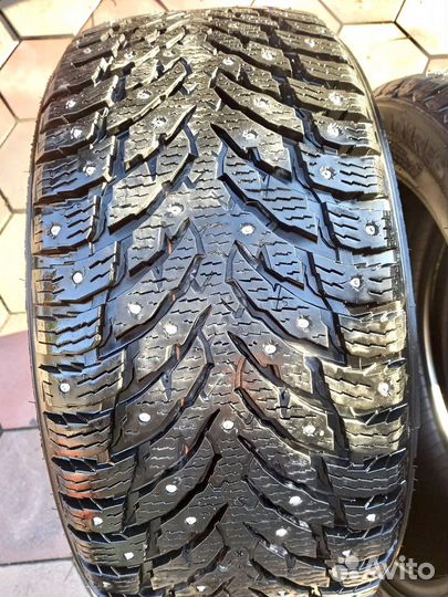 Nokian Tyres Hakkapeliitta 9 235/45 R18 108S