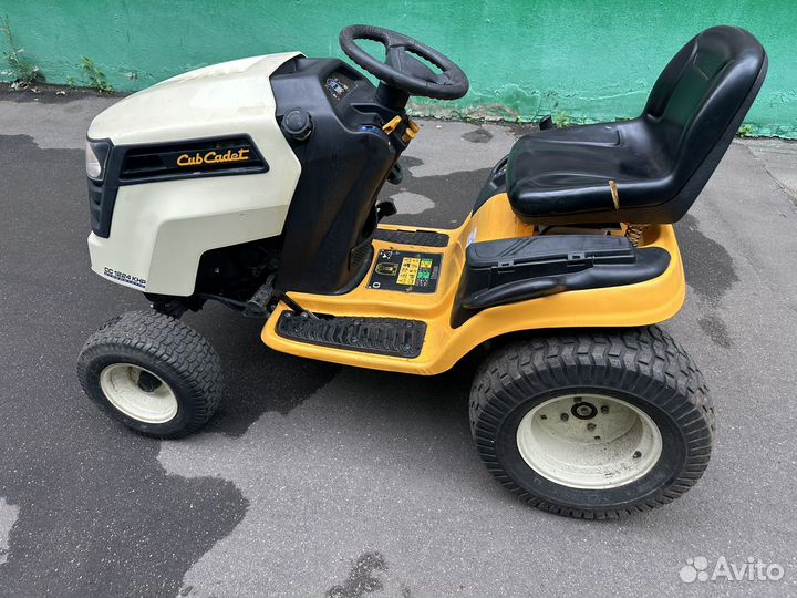 Садовый трактор райдер Cub Cadet CC 1224 KHP