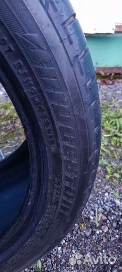 Bridgestone Dueler H/P Sport RFT 275/40 R20 и 315/35 R20 110W