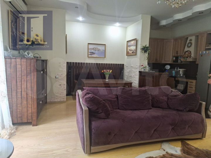 3-к. апартаменты, 98 м², 2/4 эт.