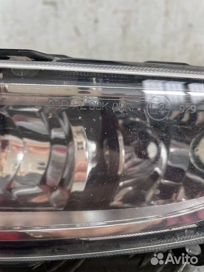 Фара противотуманная левая Фольксваген Поло мк 5