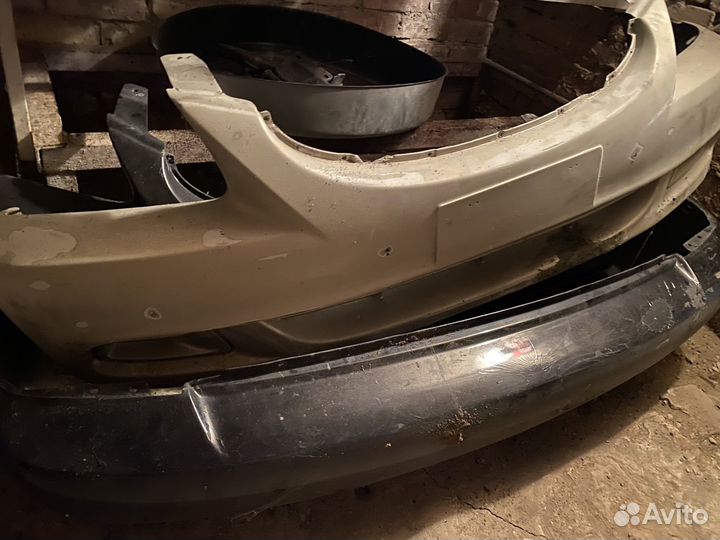 Бампер на hyundai accent