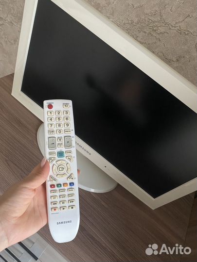 Телевизор samsung