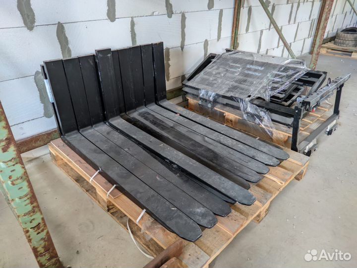 Вилы погрузчика