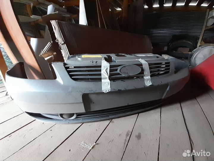 Передний бампер priora