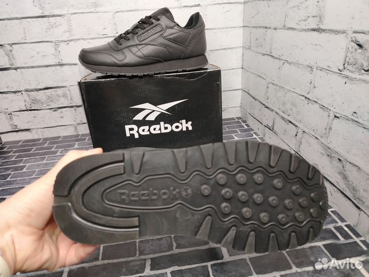 Кроссовки кожаные Reebok 26см