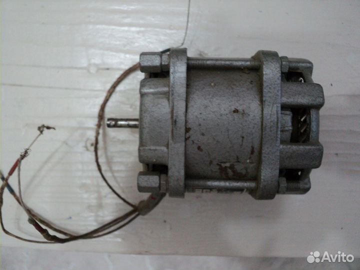 Электродвигатель