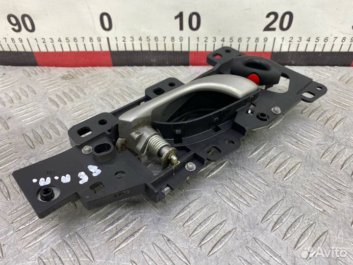 Б/У ручка двери внутренняя (обшивка салона)