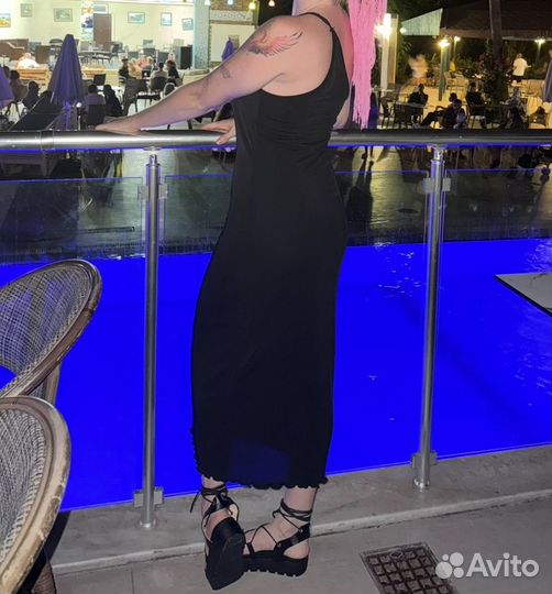 Вечернее платье