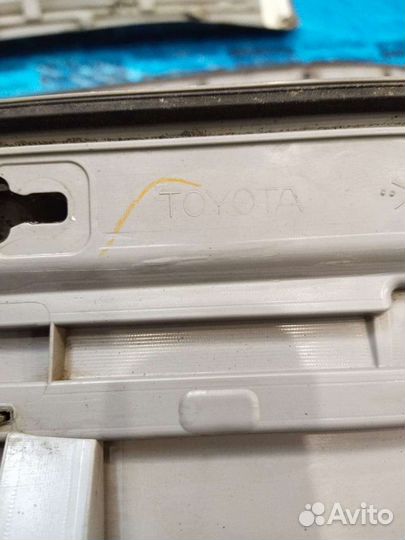 Молдинги дверей Land Cruiser 200 черные 2012-2015