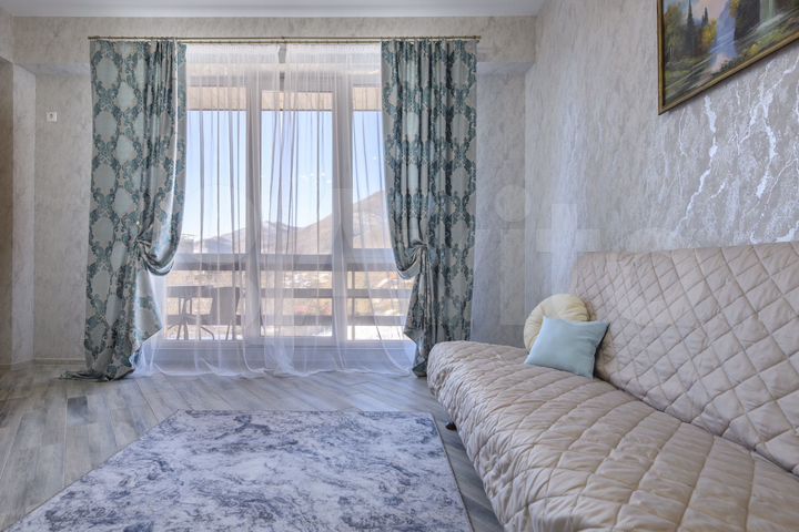 1-к. квартира, 55 м², 2/4 эт.