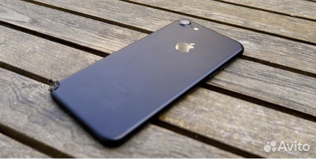 iPhone 7, 32 ГБ